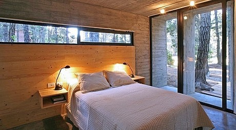 Concrete House by Besonias Almeida