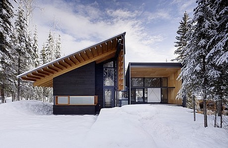 Kicking Horse Residence by Bohlin Cywinski Jackson