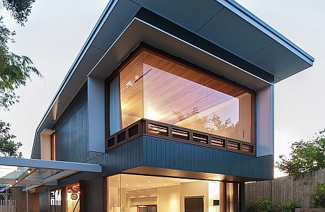 Coogee House by Tanner Kibble Denton Architects