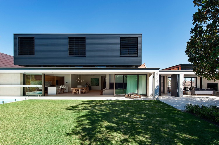 Mosman House by Tanner Kibble Denton Architects