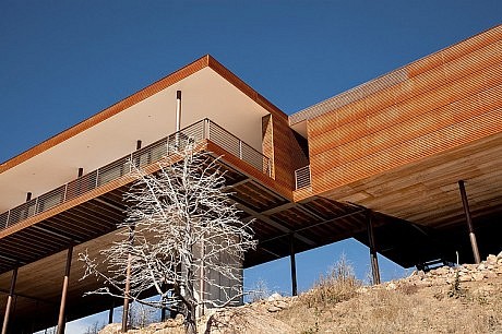 Sunshine Canyon Residence by THA Architecture