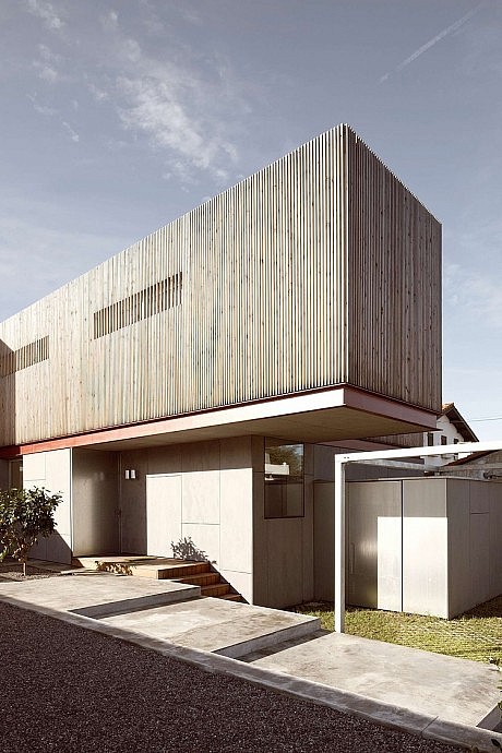 House R by Gardera-D