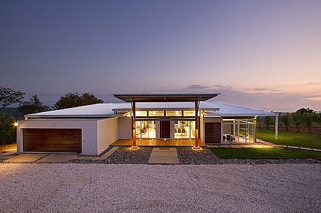 House Mecano by RoblesArq