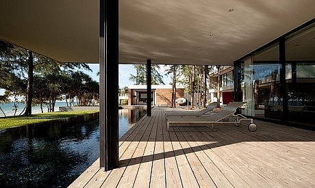 Villa Amina by Pascal De Souza