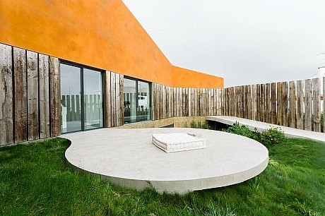 Casa Varatojo by Atelier Data