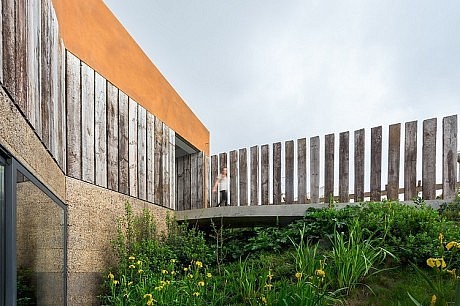 Casa Varatojo by Atelier Data