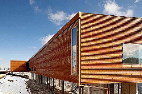 Sunshine Canyon Residence by THA Architecture