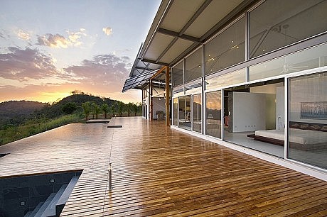 House Mecano by RoblesArq