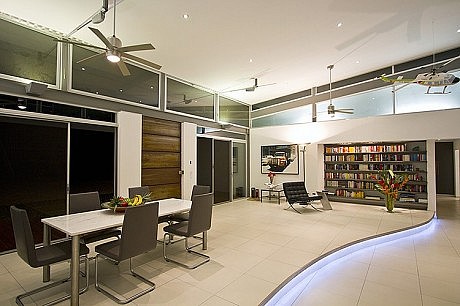 House Mecano by RoblesArq