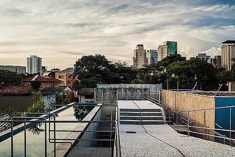 Weekend House by SPBR