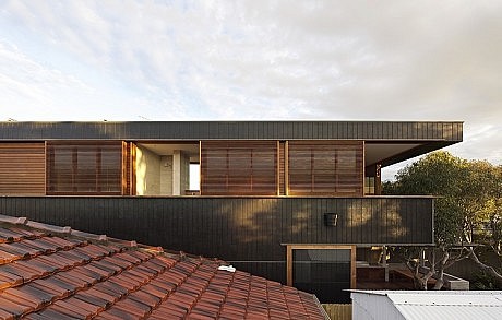 Plywood House II by Andrew Burges Architects