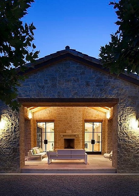 Stone Maison by Ken Linsteadt Architects