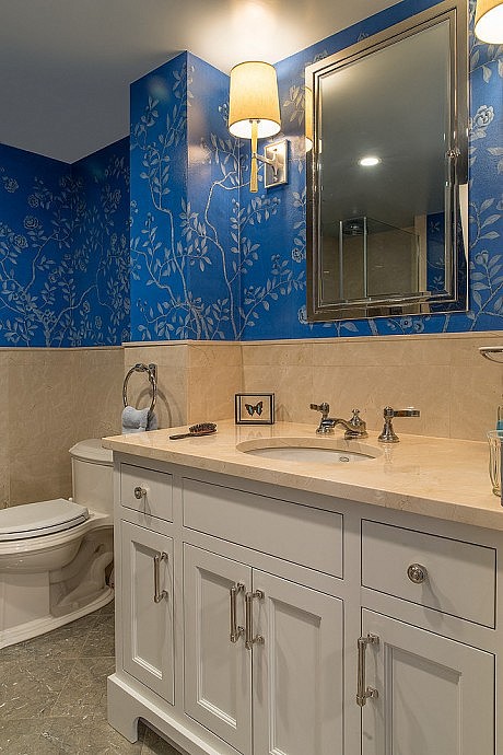 Bond Street Apartment by James Dixon Architect