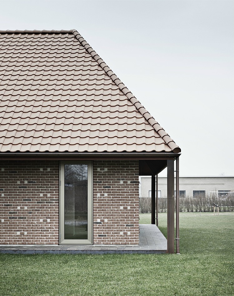 Brick House by Leth & Gory