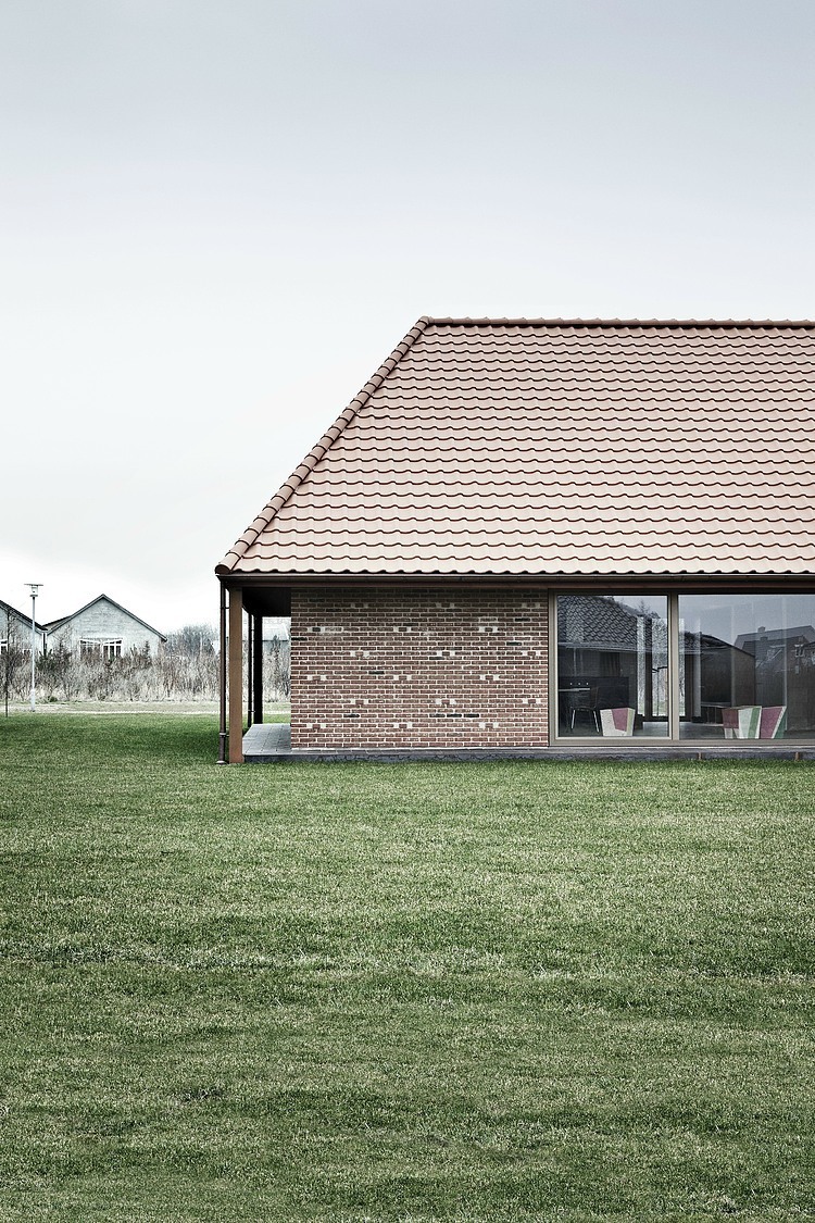 Brick House by Leth & Gory