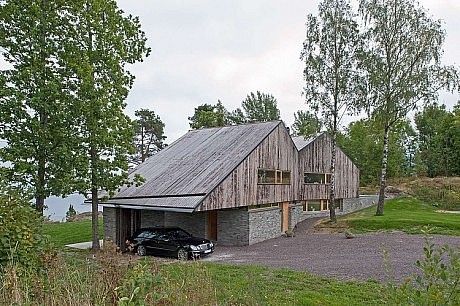 House in Holmestrand by Schjelderup Trondahl Architects