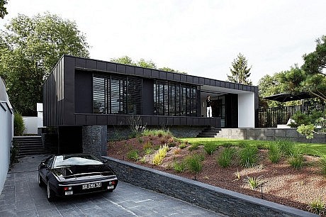 C House by Lode Architecture