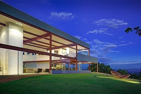 General's House by Denise Macedo Arquitetos Associados