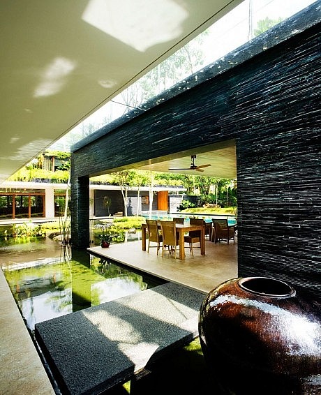 Cluny House by Guz Architects