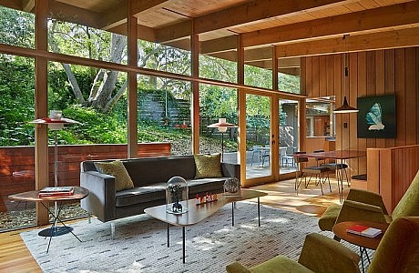 Mid-Century Modern Renovation by Koch Architects