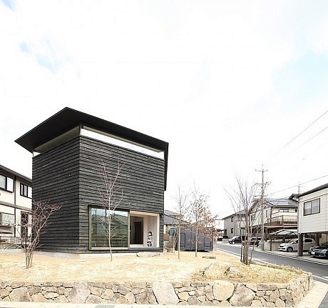 Koro House by Katsutoshi Sasaki + Associates