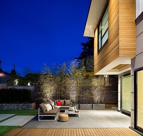 Midori Uchi Home by Naikoon Contracting & Kerschbaumer Design