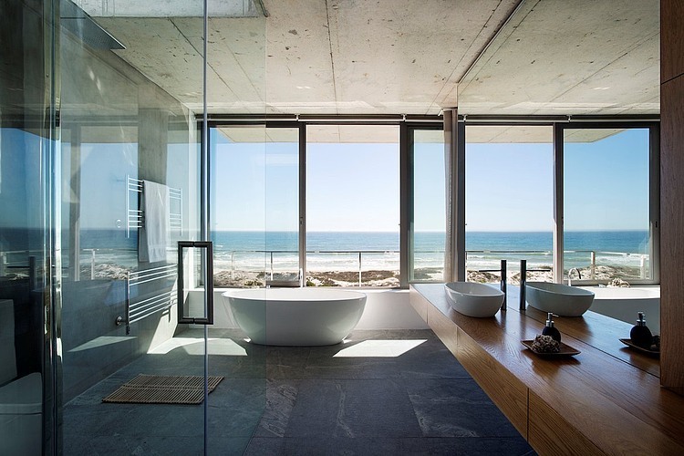 Pearl Bay Residence by Gavin Maddock Design Studio
