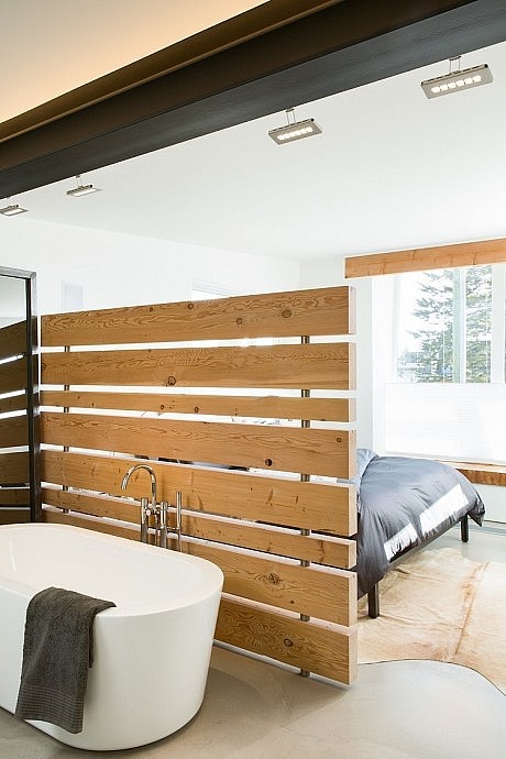 Midori Uchi Home by Naikoon Contracting & Kerschbaumer Design