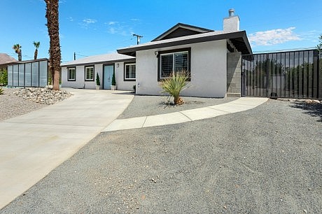 Palm Springs Polynesian Alexander Ranch - 10