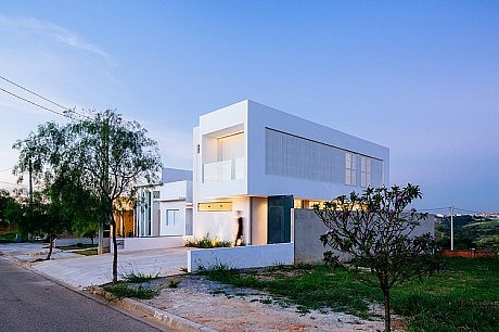 Sorocaba House by Estudio BRA Arquitetura