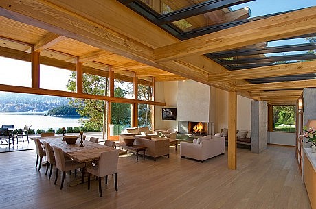 Gulf Island House by Phillip Van Horn Design