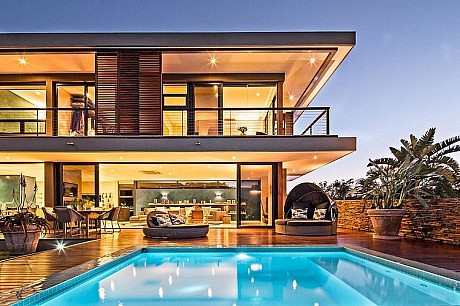 Aloe Ridge House by Metropole Architects