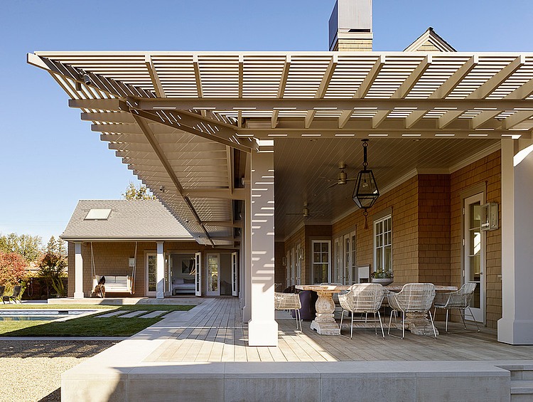 Wine Country Retreat by Andrew Mann Architecture