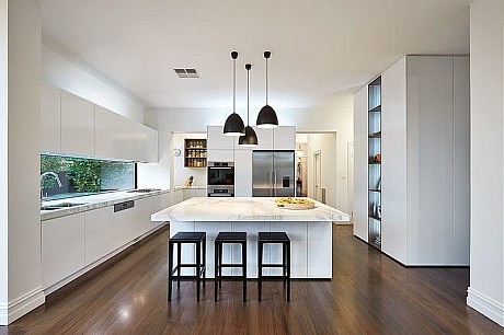 East Malvern by LSA Architects