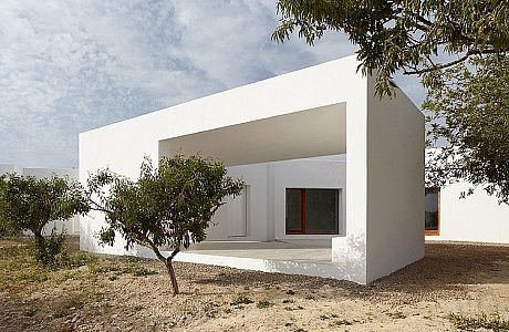 House in Ibiza by Roberto Ercilla Arquitectura