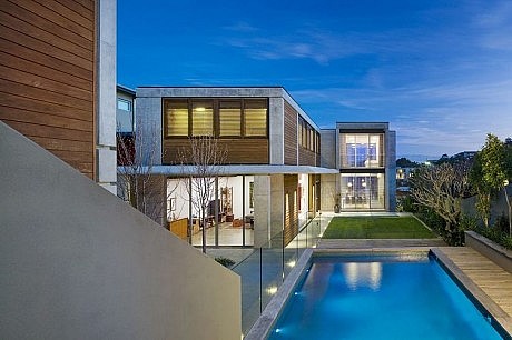 Clovelly Residence by Tzannes Associates