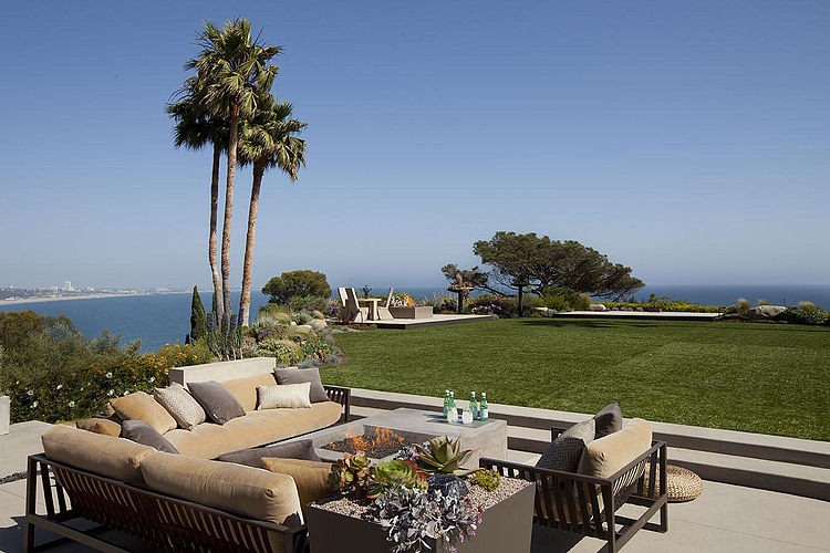 Revello Residence by Shubin + Donaldson Architects