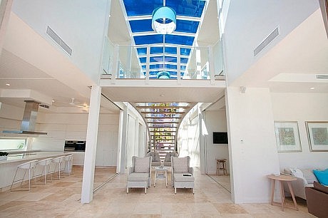 Noosa Holiday Home by Carole Tretheway Design