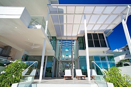 Noosa Holiday Home by Carole Tretheway Design