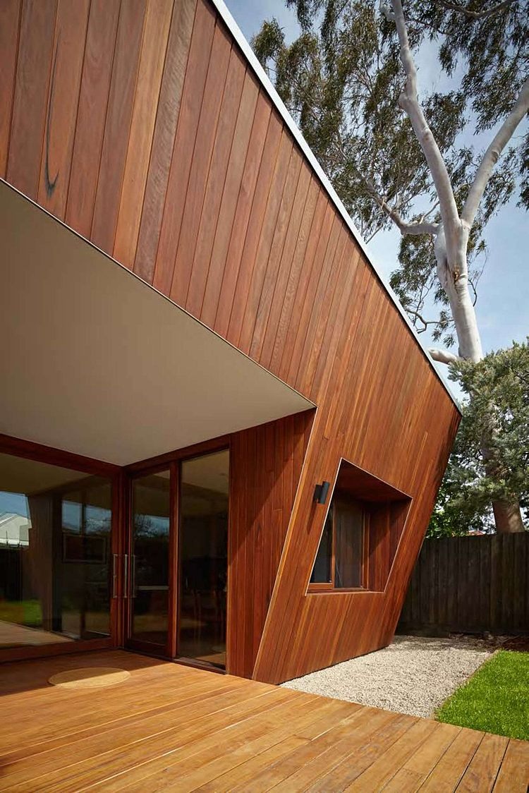 Thornbury House by Mesh Design Projects