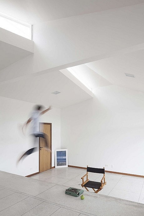 D&P House by Atelier Paralelo