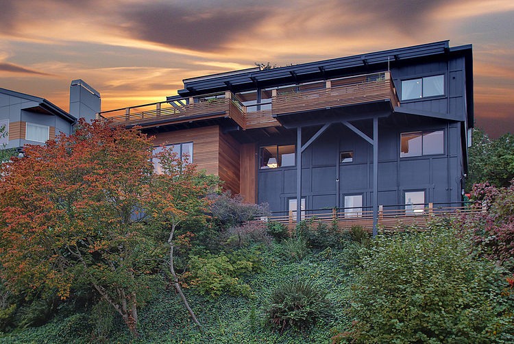 Contemporary House in Seattle