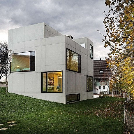 House in Menzingen by Amrein Herzig