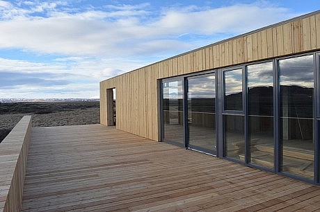 Dynjandisvegur Retreat by Tonnatak