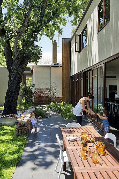 Waverley Street House by Klopper & Davis Architects