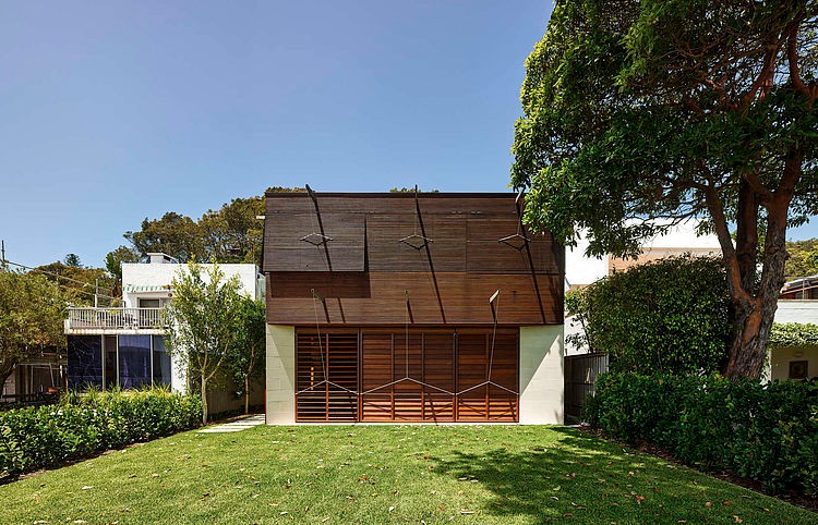 Pittwater House by Andrew Burges Architects
