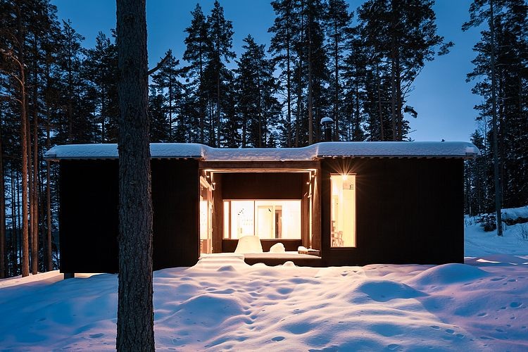 Kettukallio Cabin by Playa Architects