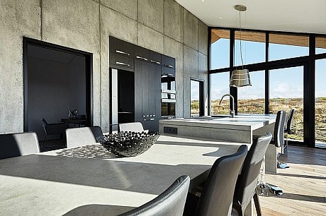 Dynjandisvegur Retreat by Tonnatak