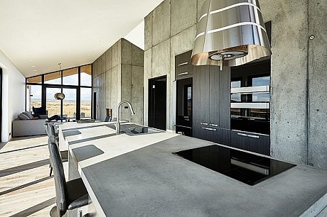 Dynjandisvegur Retreat by Tonnatak