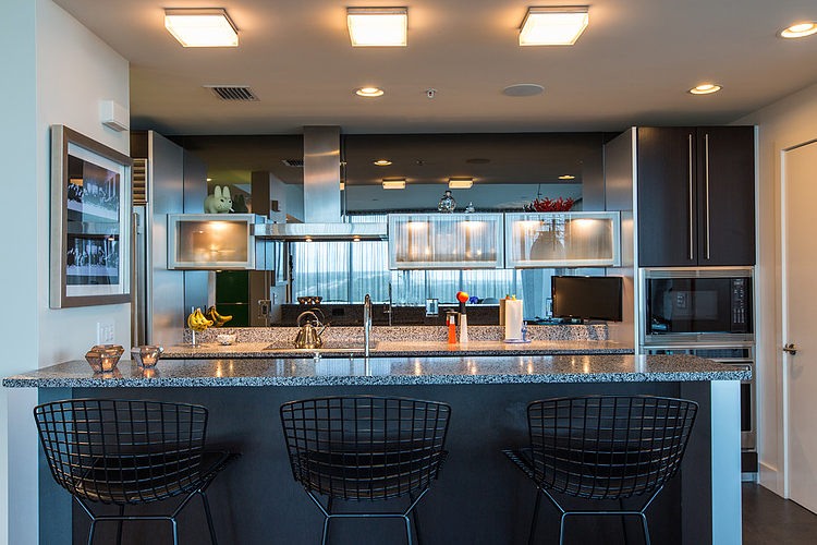 Hi-Rise Condo by Ted Maines Interiors